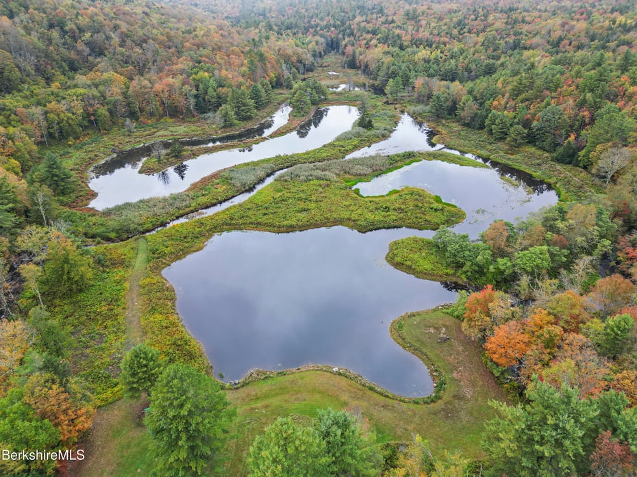 327 Chester Rd Photo 1