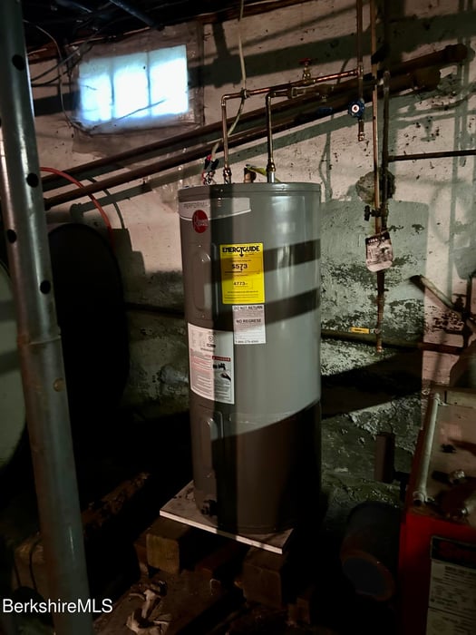 3258 Main St Photo 22