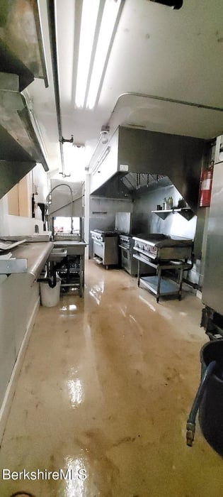 8-10 E Hoosac St Photo 5