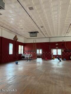 8-10 E Hoosac St Photo 8