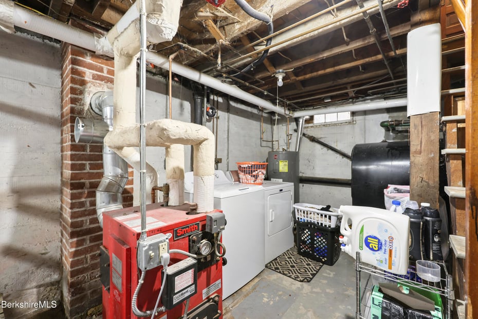 68 Church St Photo 26