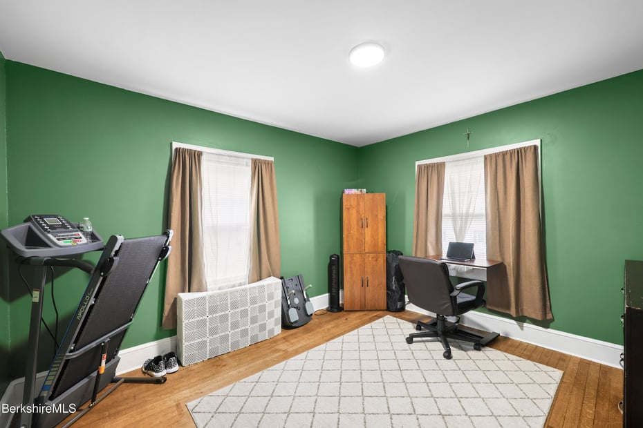 68 Church St Photo 21