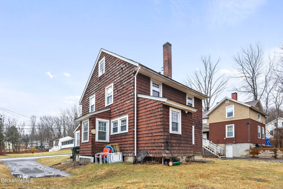 68 Church St Photo 30