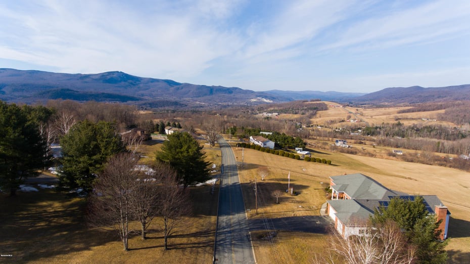 601 Stafford Hill Rd Photo 43