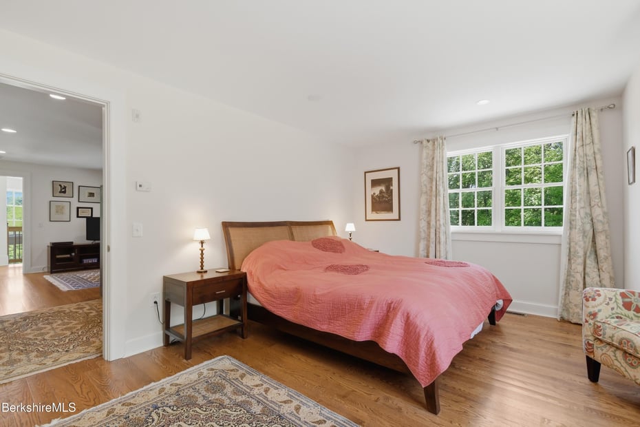 136 Mallery Rd Photo 63