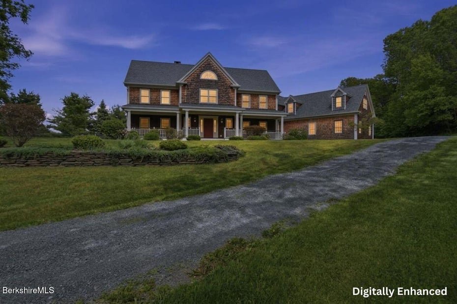 136 Mallery Rd Photo 3