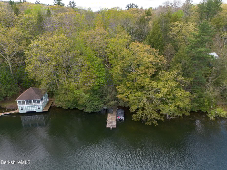 20 Lakeside Ter Photo 47
