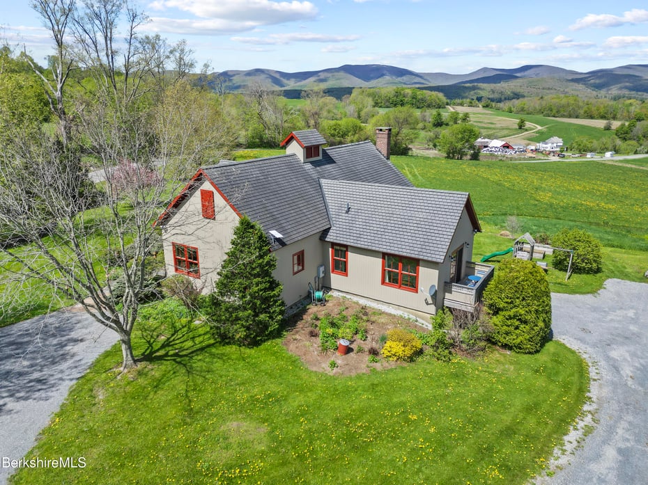 821 Pattison Rd Photo 1