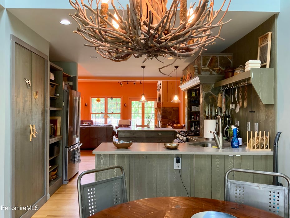 1136 Barker Rd  #66 Photo 5