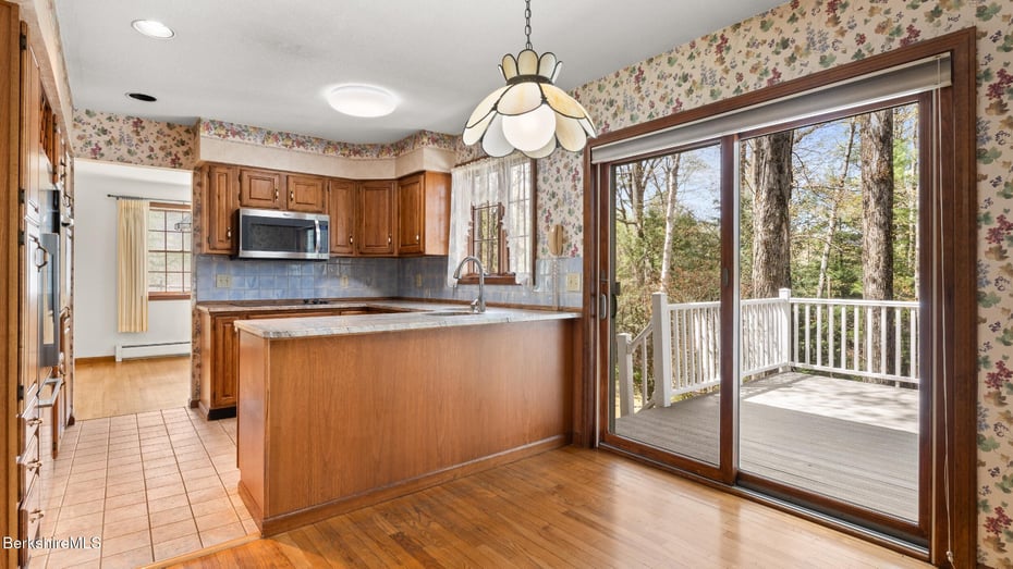 7 Cedar Ln Photo 10