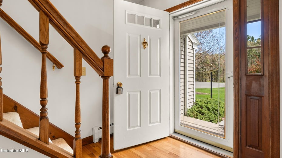 7 Cedar Ln Photo 18