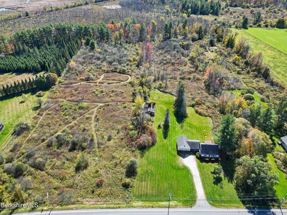 399 State Rd Photo 1