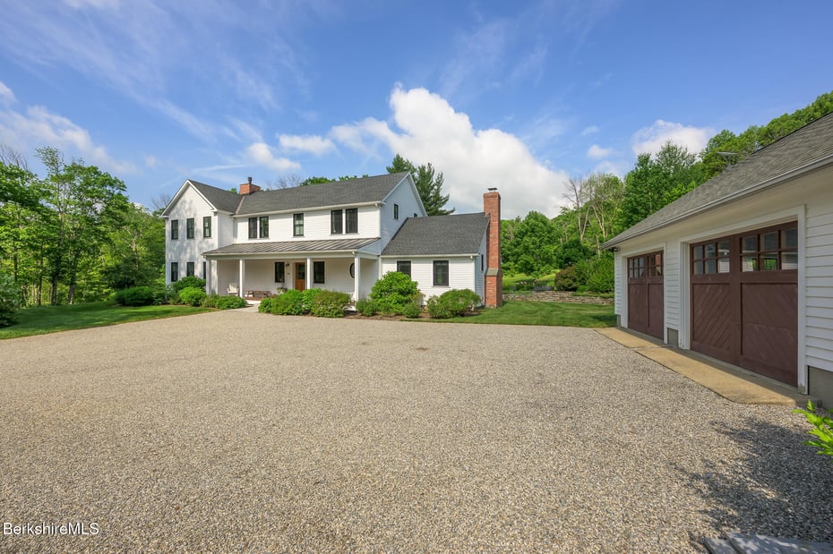161 Beartown Mountain Rd Photo 4