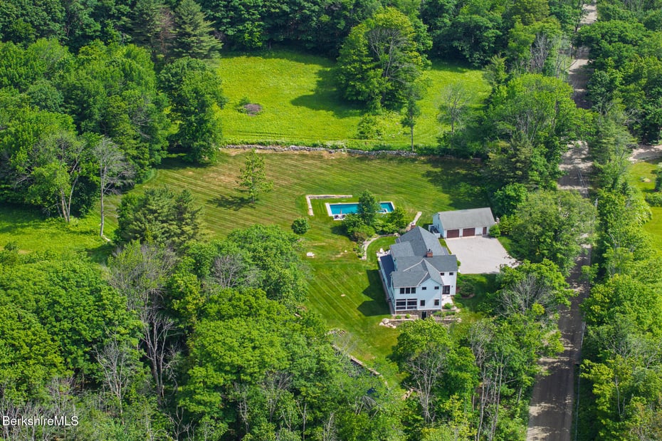 161 Beartown Mountain Rd Photo 1