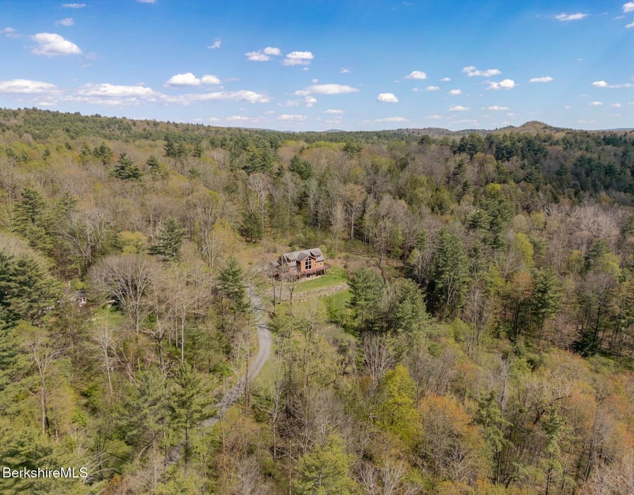 142 Rote Hill Rd Photo 40