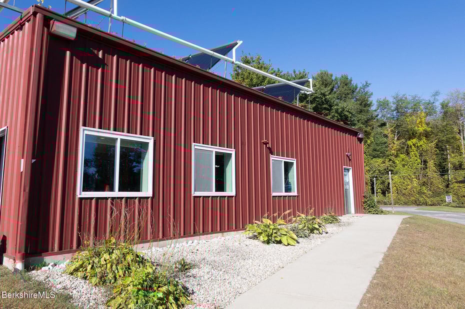 65 Silver St Photo 7