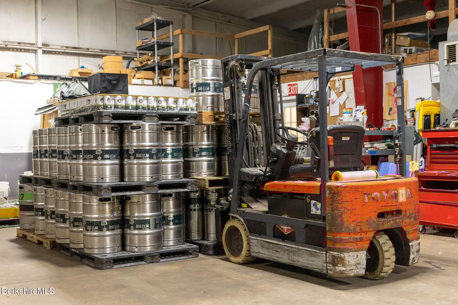 65 Silver St Photo 45