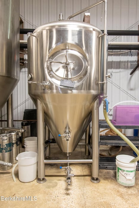 65 Silver St Photo 40