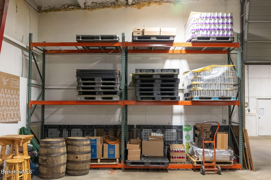 65 Silver St Photo 38