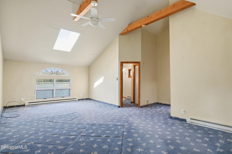 221 Ashmere Rd Photo 22