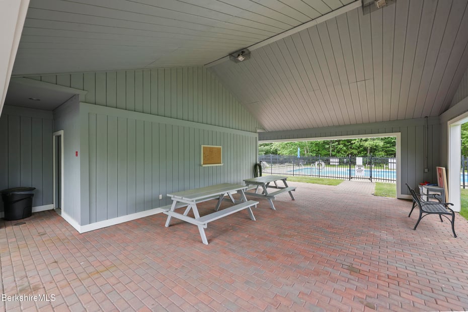 275 Pine Cone Ln Photo 54