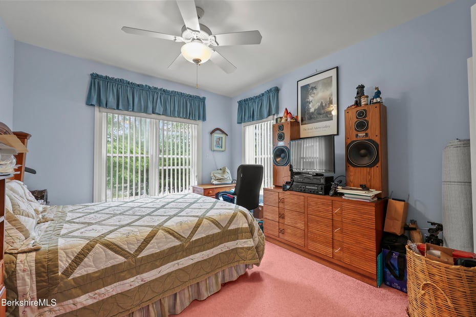 275 Pine Cone Ln Photo 25