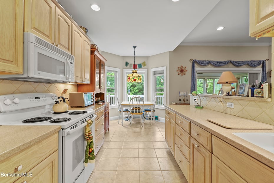 275 Pine Cone Ln Photo 12