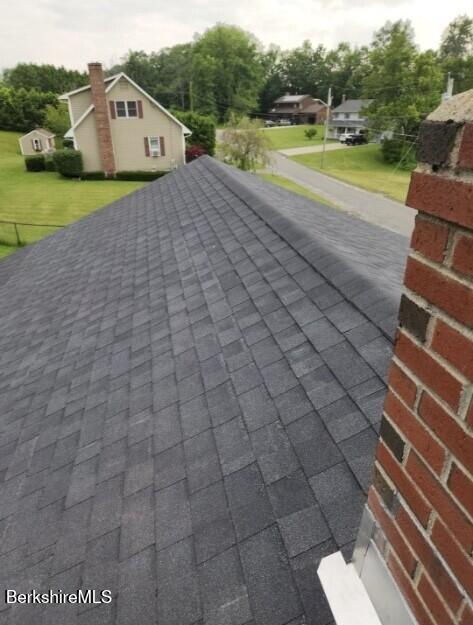 8 Country Rd Photo 41