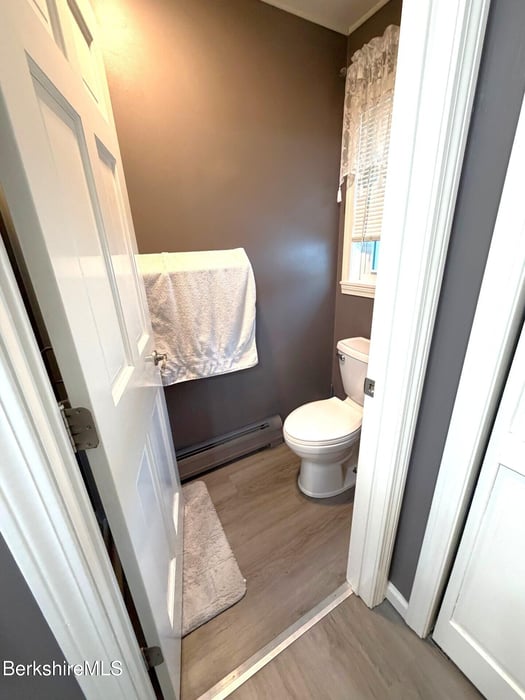 8 Country Rd Photo 21