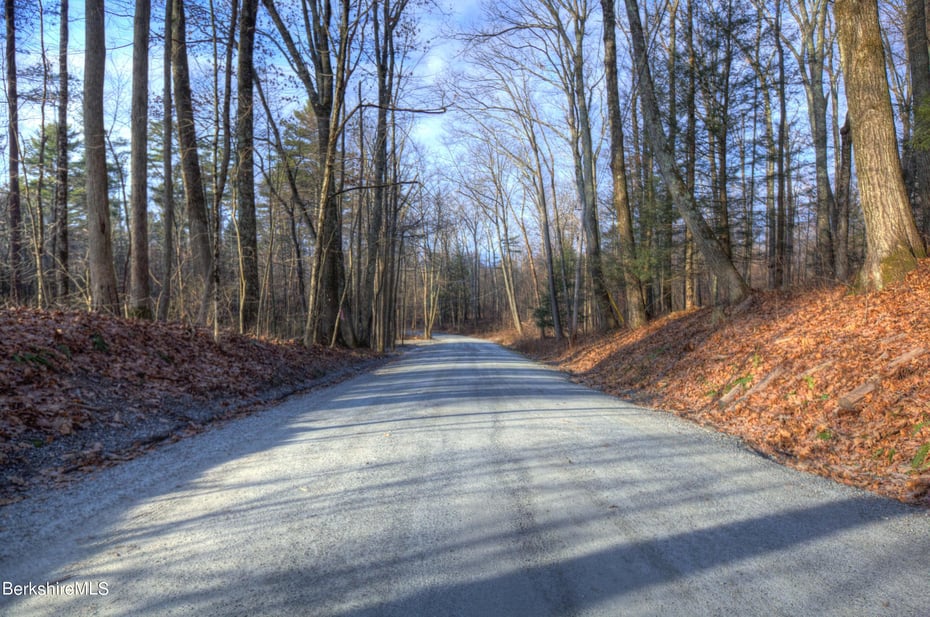 13 Rattlesnake Mountain Rd Photo 15