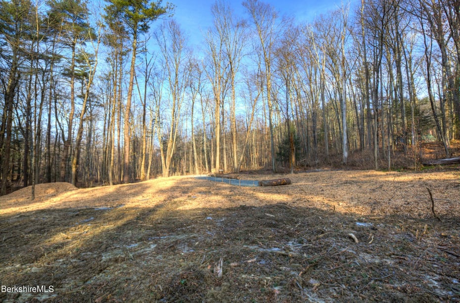 13 Rattlesnake Mountain Rd Photo 2