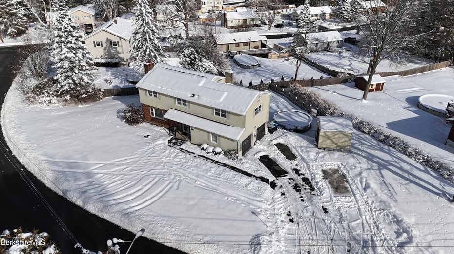 268 Devonshire Dr Photo 47