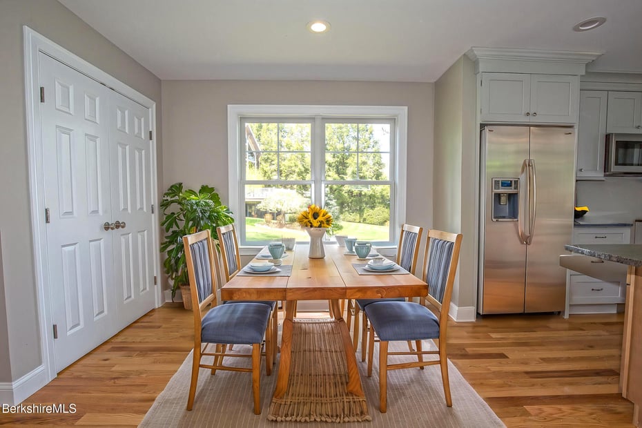 19 Pine Grove Ridge Ridge Photo 7