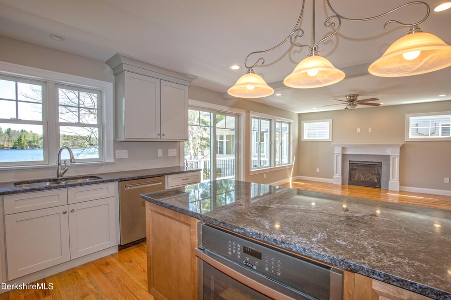 19 Pine Grove Ridge Ridge Photo 14