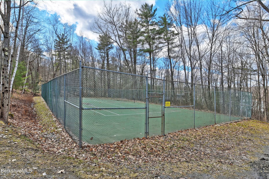 83 Goose Pond Rd Photo 11
