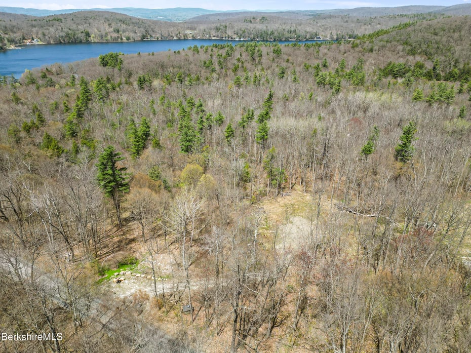 83 Goose Pond Rd Photo 2