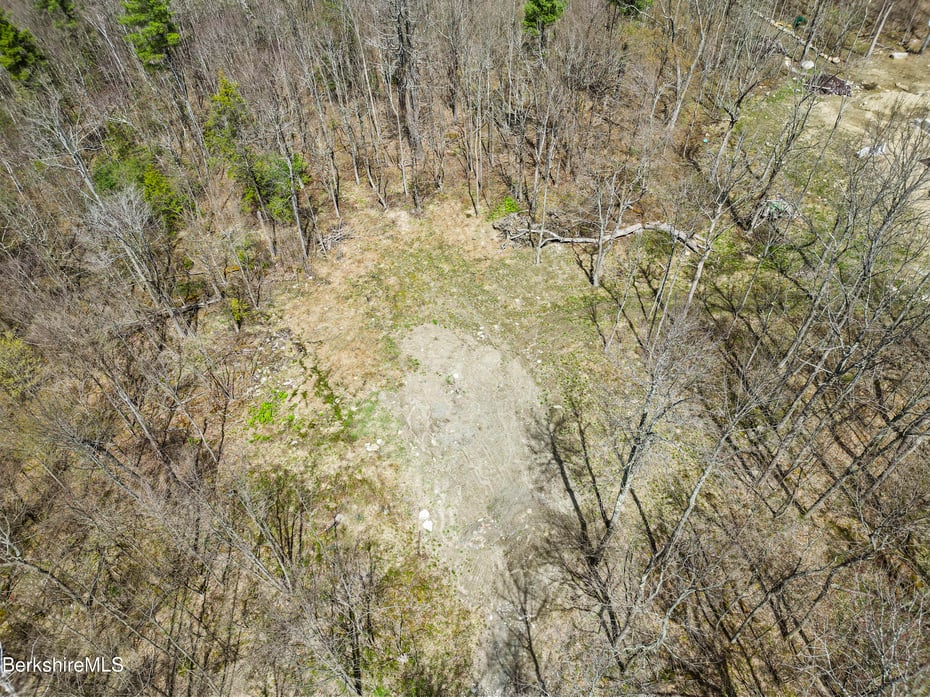 83 Goose Pond Rd Photo 5