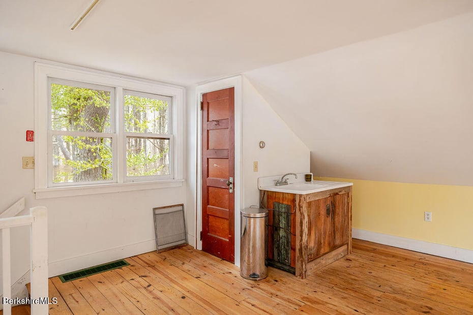 17 Cronk Rd Photo 58