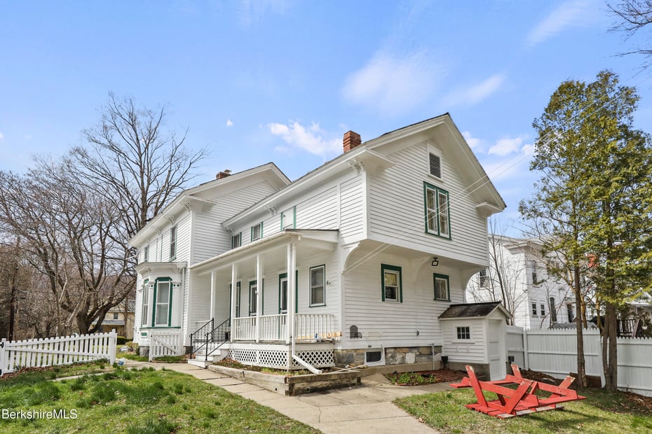 6 Crandall St Photo 22