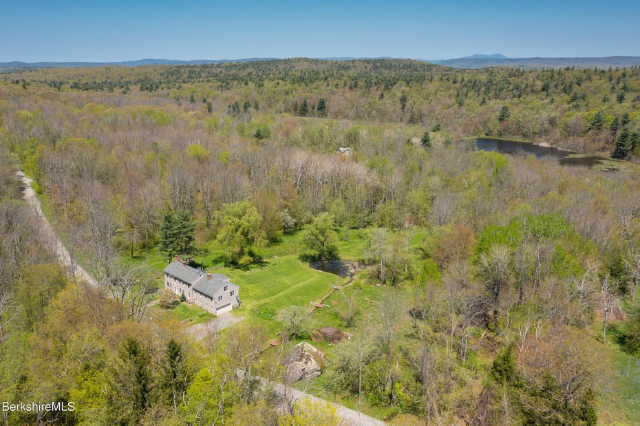 350 Beartown Mountain Rd Photo 1