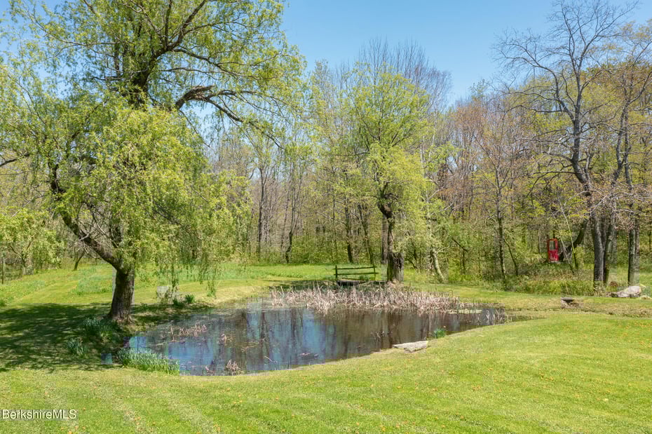 350 Beartown Mountain Rd Photo 7