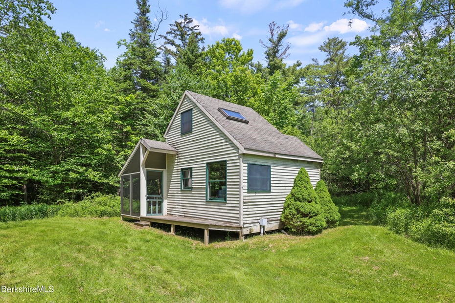 30 Jackson Rd Photo 25
