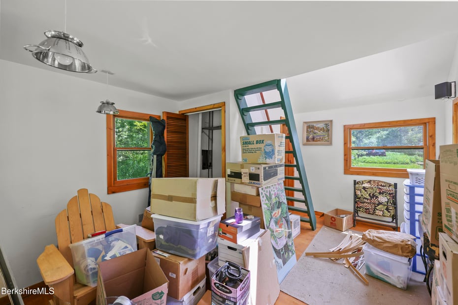 30 Jackson Rd Photo 24