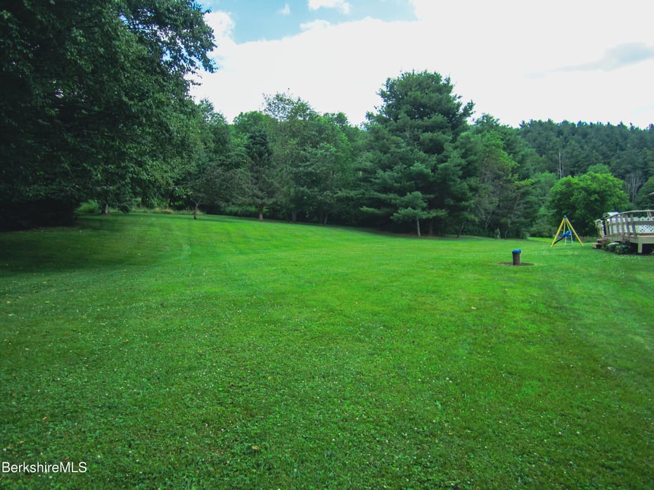805 Savoy Rd Photo 29