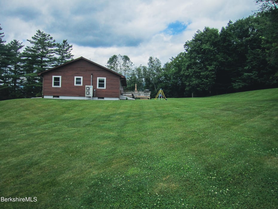 805 Savoy Rd Photo 31