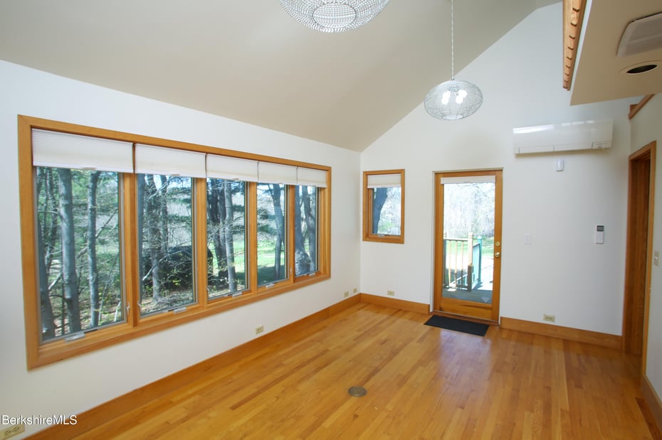 28 Brigham Ln Photo 29