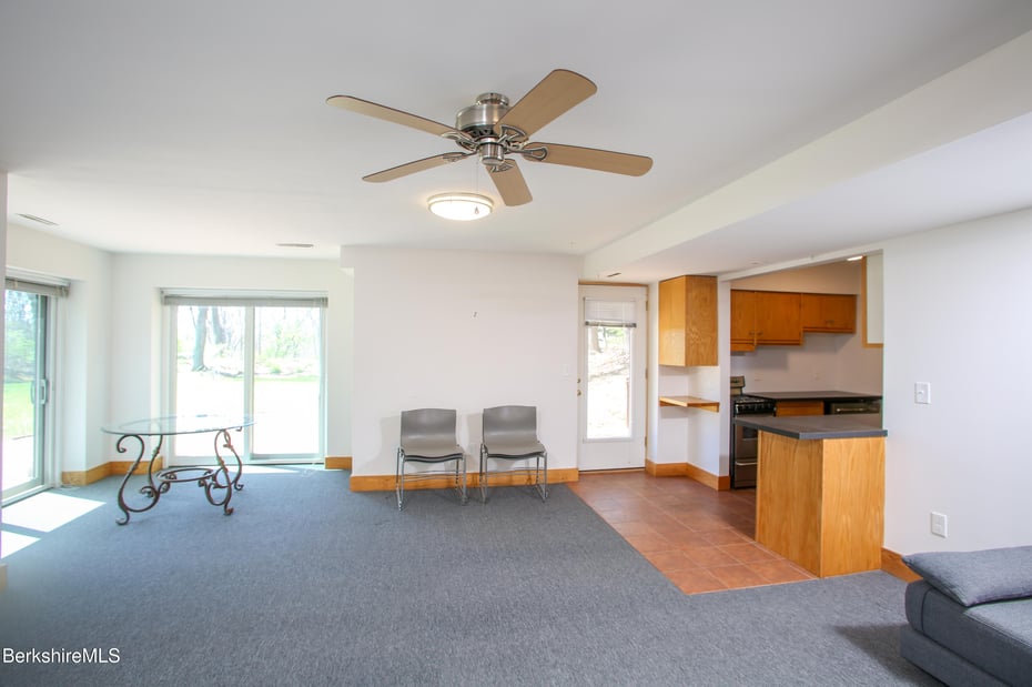 28 Brigham Ln Photo 32