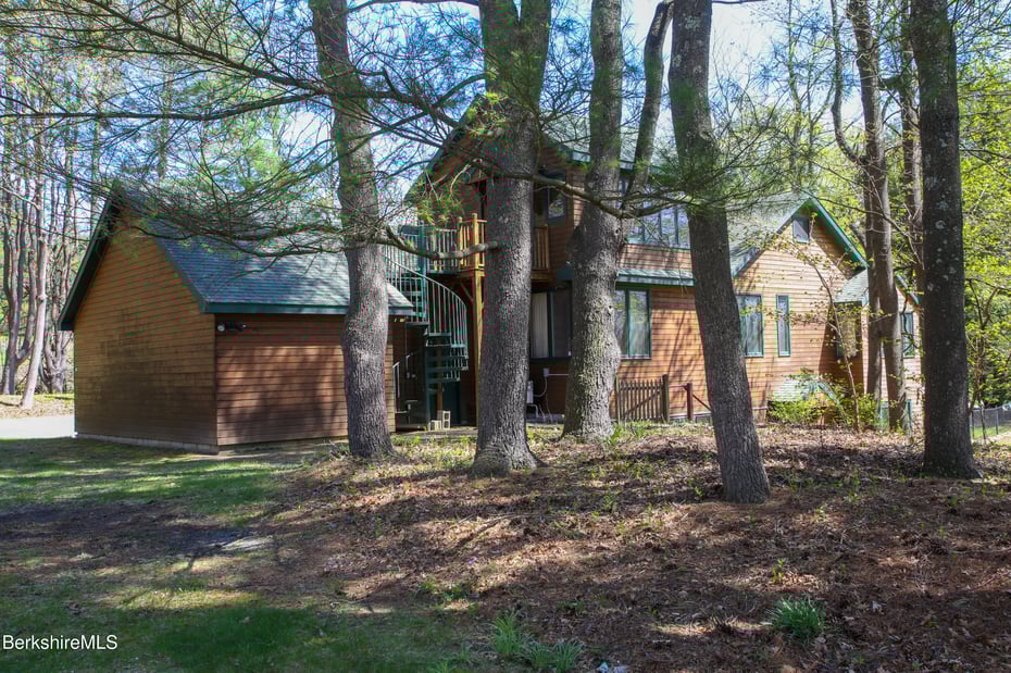 28 Brigham Ln Photo 43