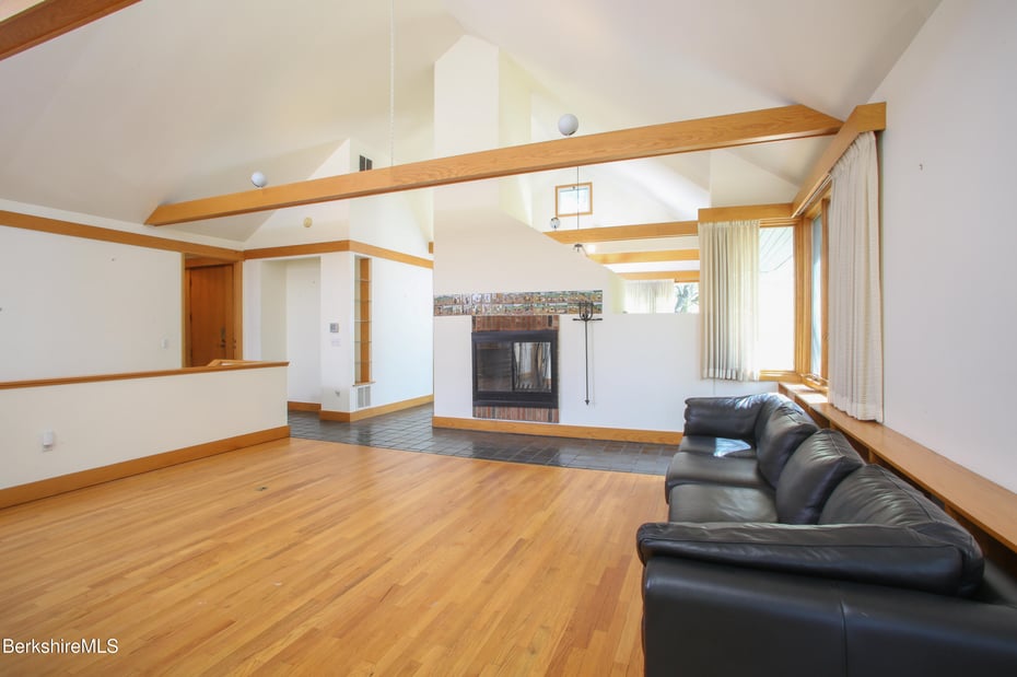 28 Brigham Ln Photo 7