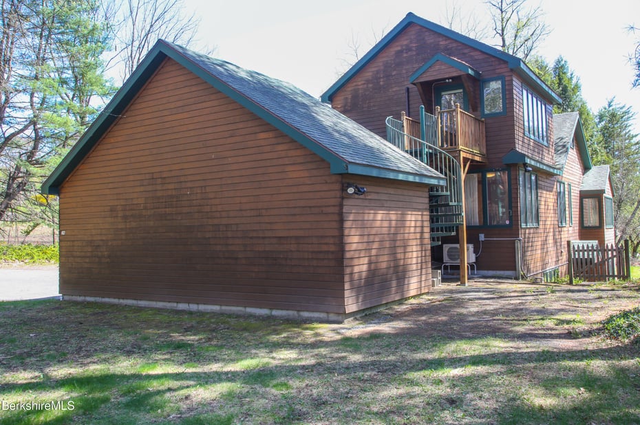 28 Brigham Ln Photo 48